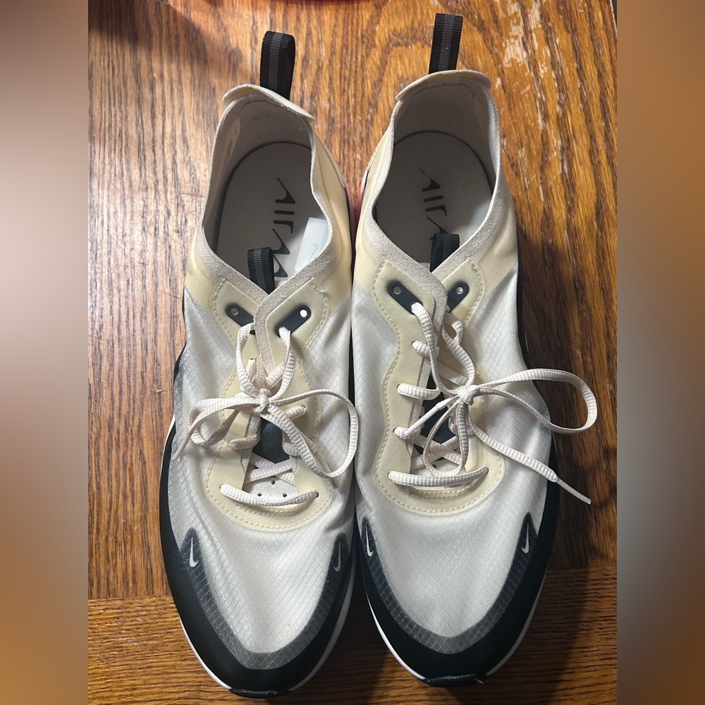 Nike Air Max - Picture 1 of 4